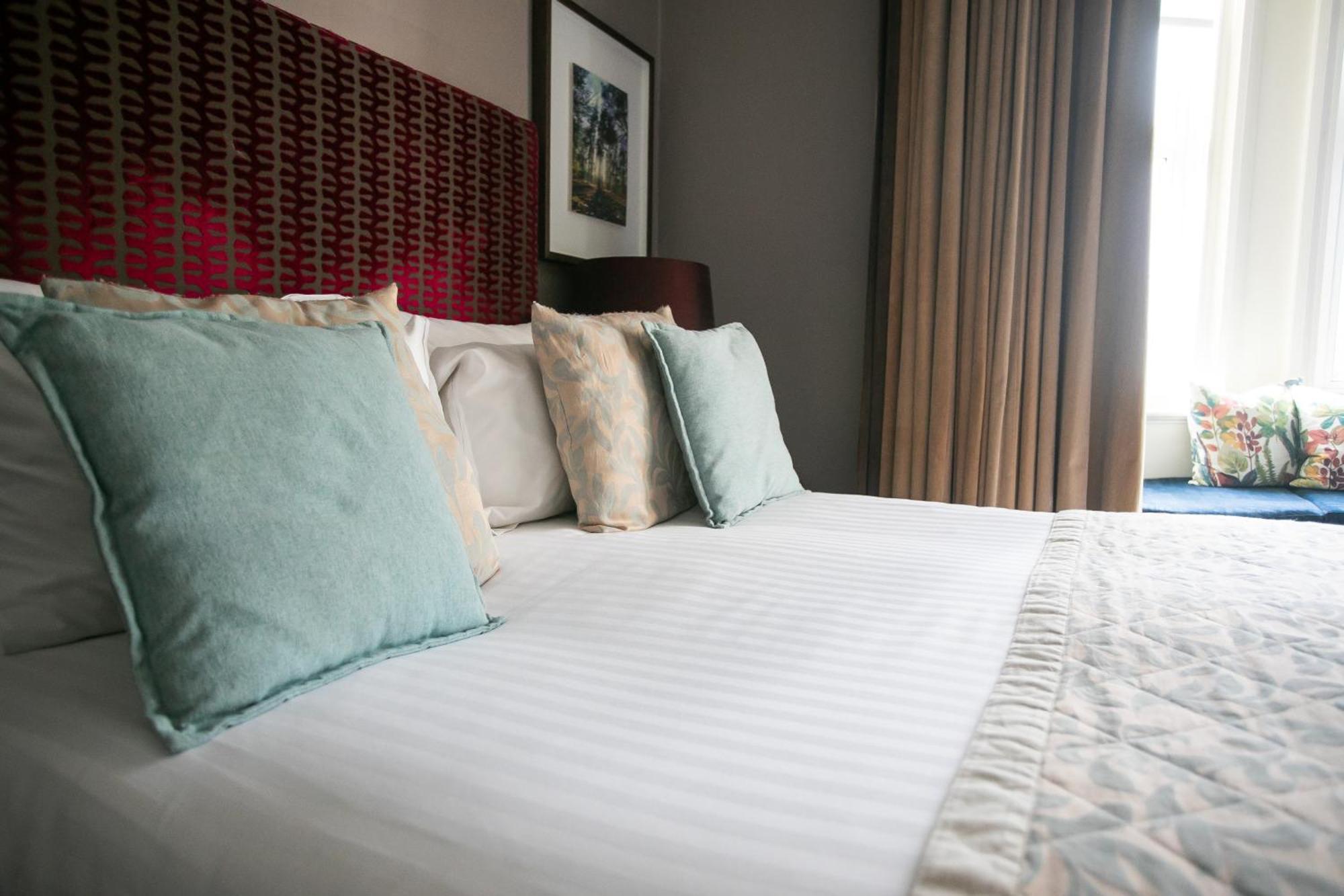 Hartsfield Manor Dorking Quarto foto